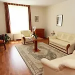 Vis Vitalis 4*