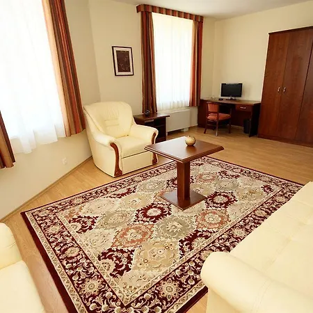 Hotel Vis Vitalis Kerepes