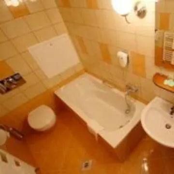 Hotel Vis Vitalis Kerepes